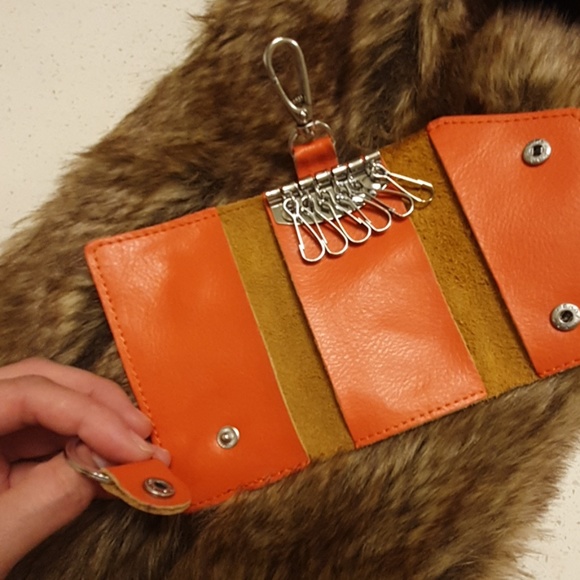 Key case - Picture 3 of 5